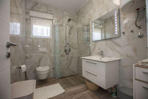 Apartment Franc S