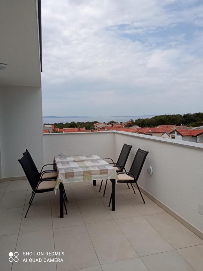 Franc S Apartment Vir